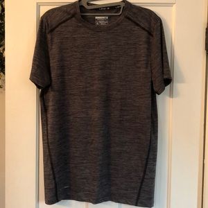 LAYER 8 Performance Qwick-Dry